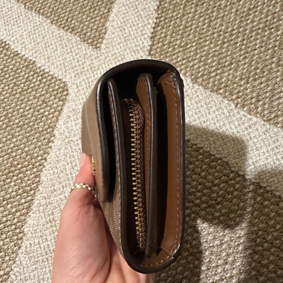 Coach envelope signature C long wallet - Picture 7 of 7